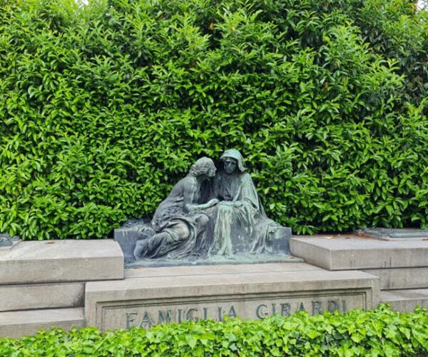 Una gita al Cimitero Monumentale tra ricordi e arte