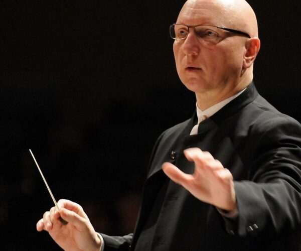 Al Teatro Regio con Gite fuori porta in Piemonte: DIEGO FASOLIS direttore ORCHESTRA TEATRO REGIO TORINO