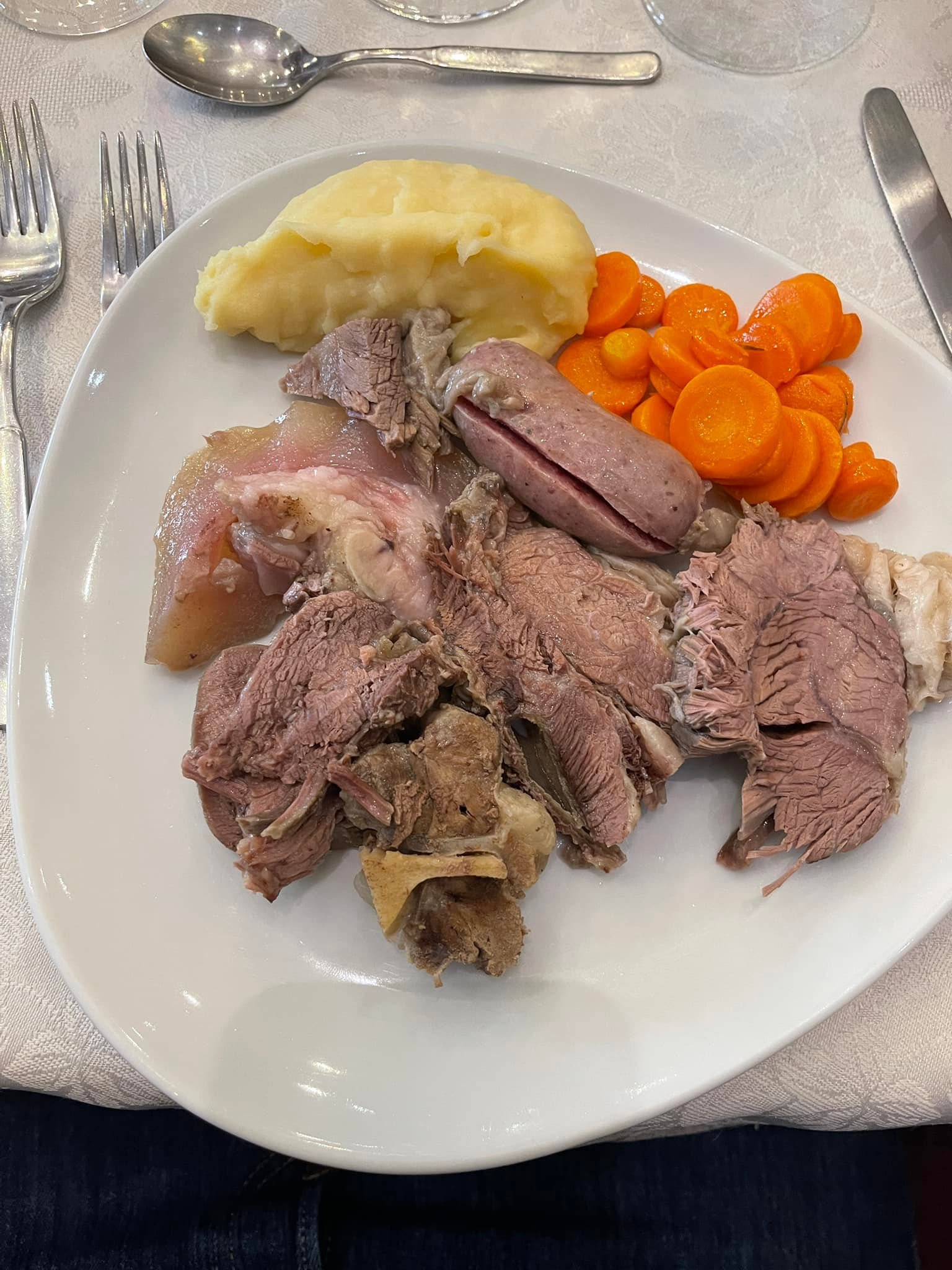 Voglia di Gran Bollito misto Piemontese ? Non perderti queste tre sagre oggi e domani  (25 e 26 ottobre) in Piemonte