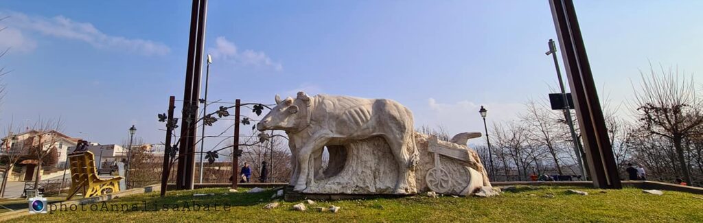 Carrù l'11 dicembre 2025 si sveglia all’alba per la Fiera del Bue Grasso tra tradizione e 600 kg di bollito