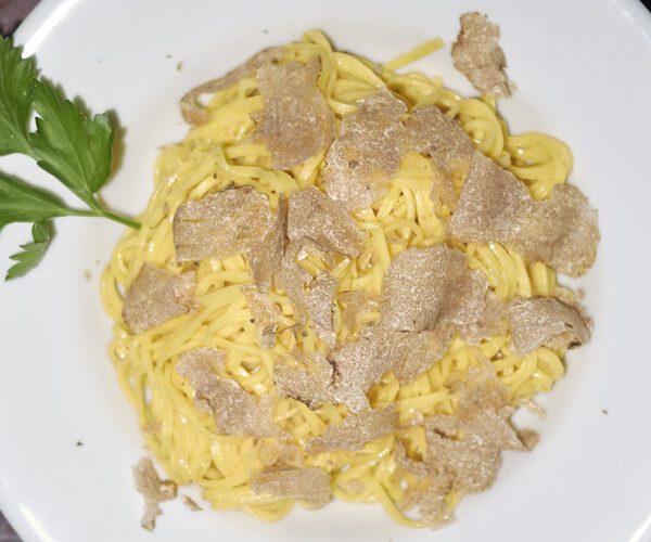 Tajarin a volontà: a Casalgrasso tre giorni di gusto, spettacoli e novità imperdibili