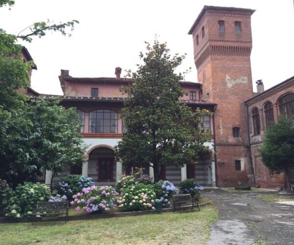 26 Dicembre 2023 – Montanaro: gita di un giorno alla scoperta dell’organo con 2700 canne, il Castello, i santuari e il museo Giovanni Cena