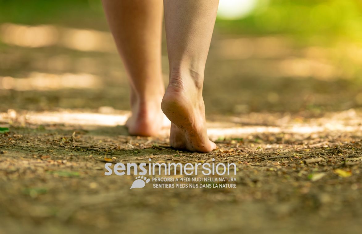 Abbandonate le scarpe! Aprono i Sensimmersion: percorsi a piedi nudi nella natura