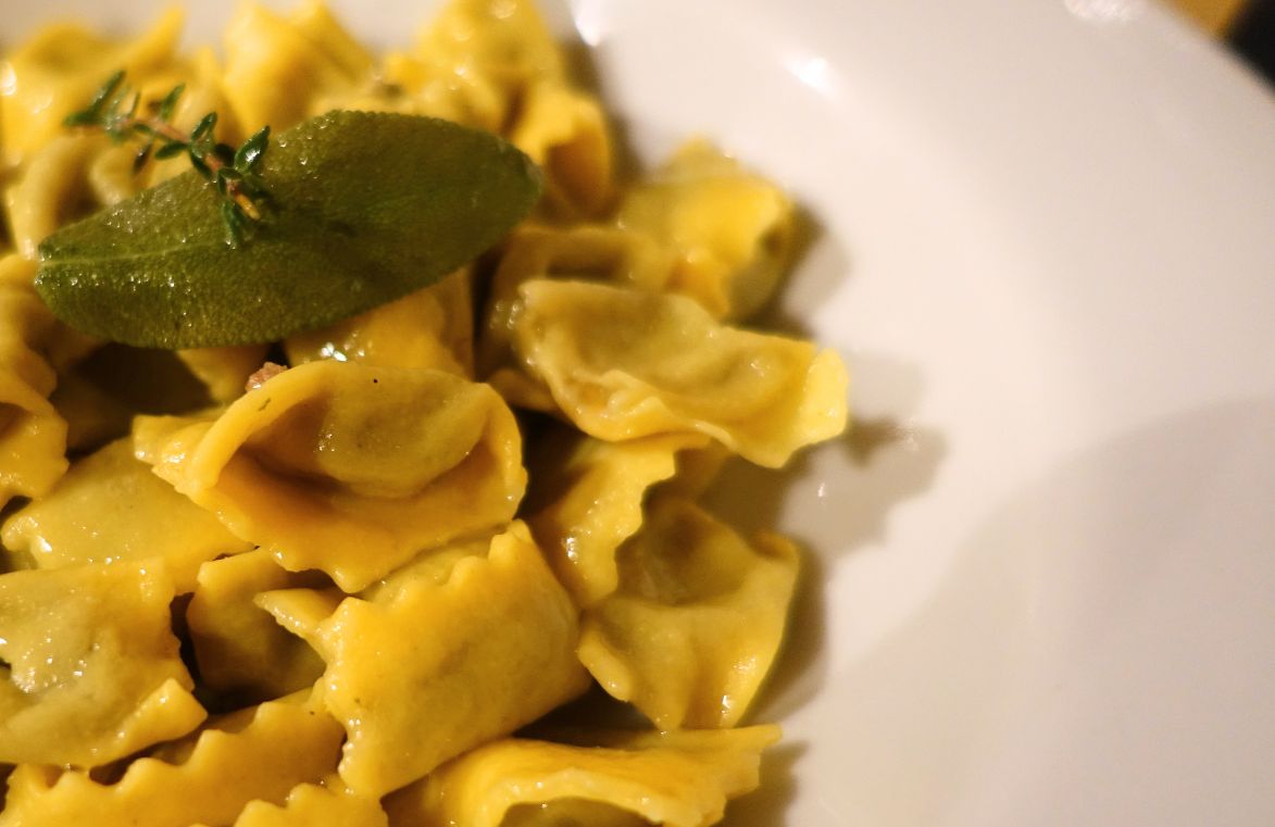 I Ravioli del Plin sulle pagine del New York Times: celebrando un piatto “Sacro”