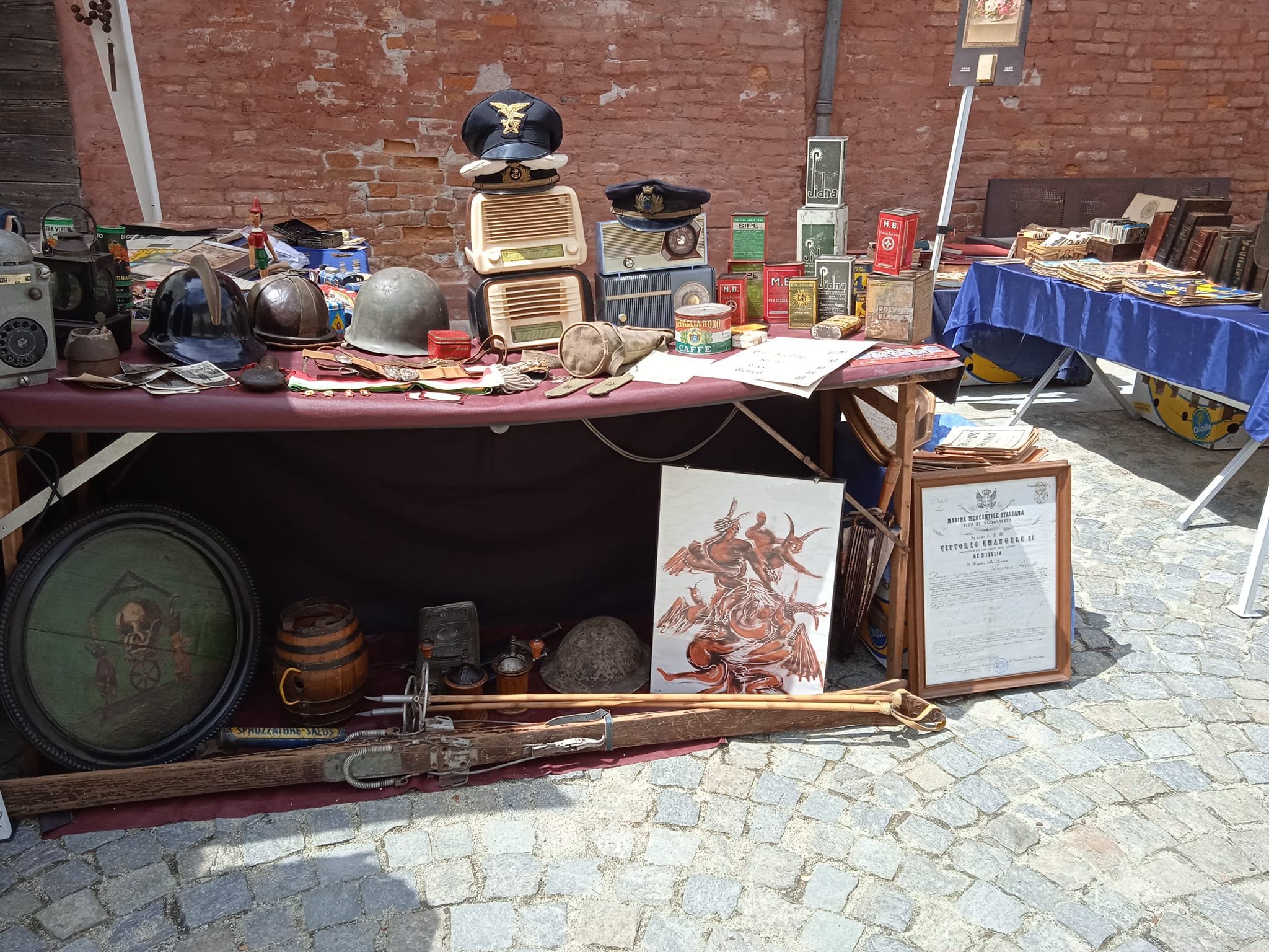 Rovistare tra tesori dimenticati: mercatini dell’antiquariato, usato e vintage nel weekend 3-4 gennaio 2026