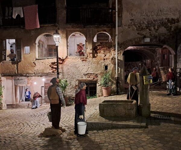 Il Presepe Gigante di Marchetto 2025 apre da oggi al 11 Gennaio: a Mosso si accende la magia del Natale