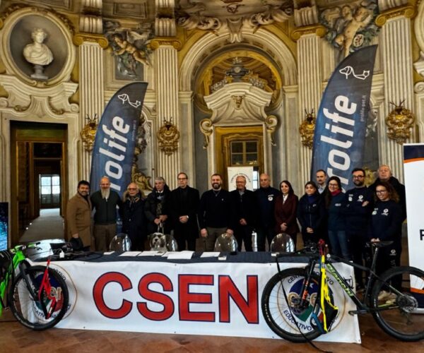 Cani, Sport e Natura a Stupinigi: la grande festa del Canicross raccontata da Dogsportal