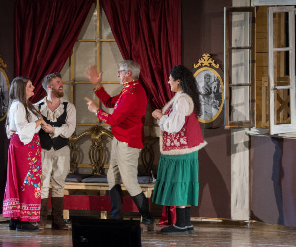 “L’Ispettore” di Gogol in scena a Costigliole d’Asti