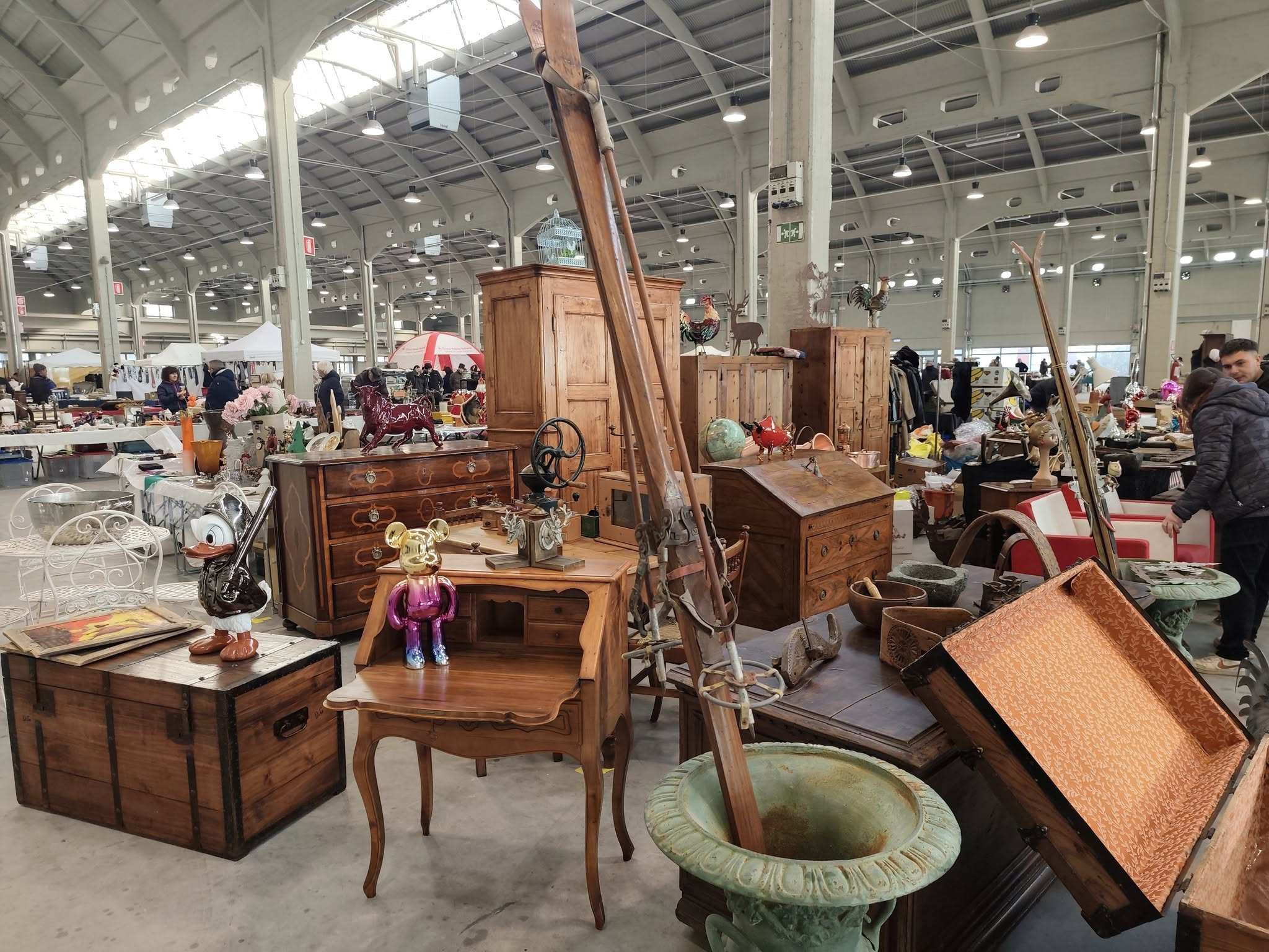 Casale Monferrato: domenica 8 marzo torna il Mercatino dell’Antiquariato, tra oltre 300 banchi di storia e collezionismo